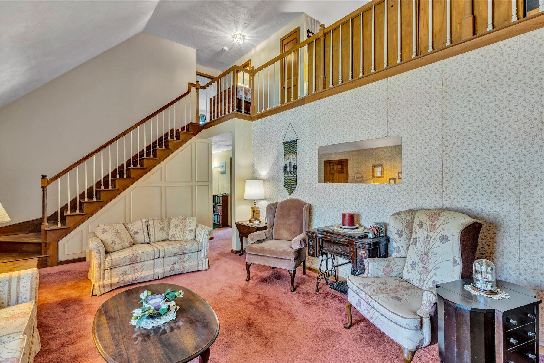 34 Staples Shore Road Lakeville, MA 02347 - Photo 4 of 47 37-Y1A9492