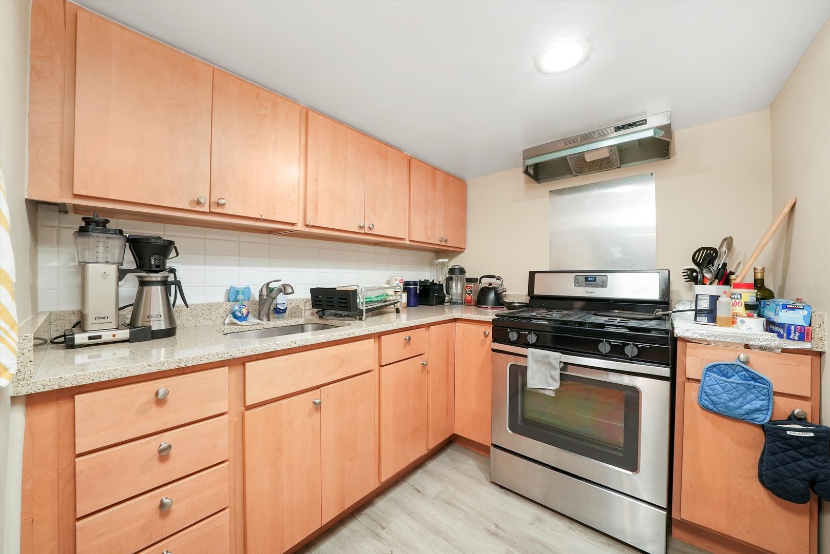 4614 North Springfield Avenue Chicago, IL 60625 - Photo 26 of 35