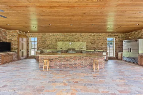 $485,000 | 1042 Fontelieu Street, St. Martinville, LA 70582