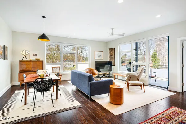 $550,000 | 515 North Churton Street, Hillsborough, NC 27278