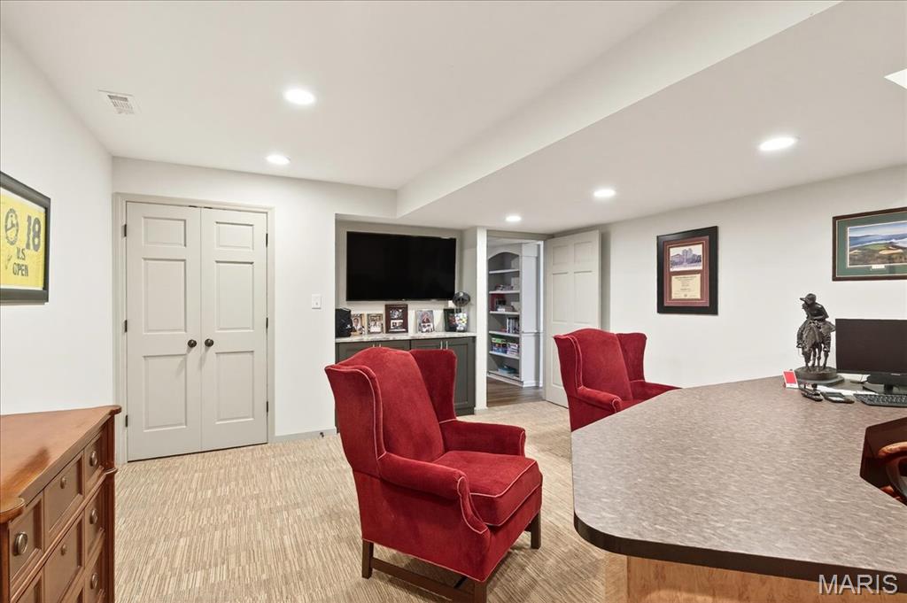 2220 Barnbridge Road Town and Country, MO 63131 - Photo 53 of 69