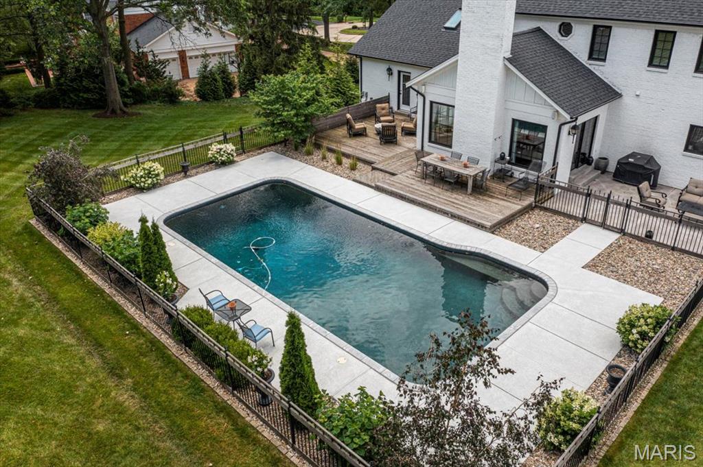 2220 Barnbridge Road Town and Country, MO 63131 - Photo 63 of 69