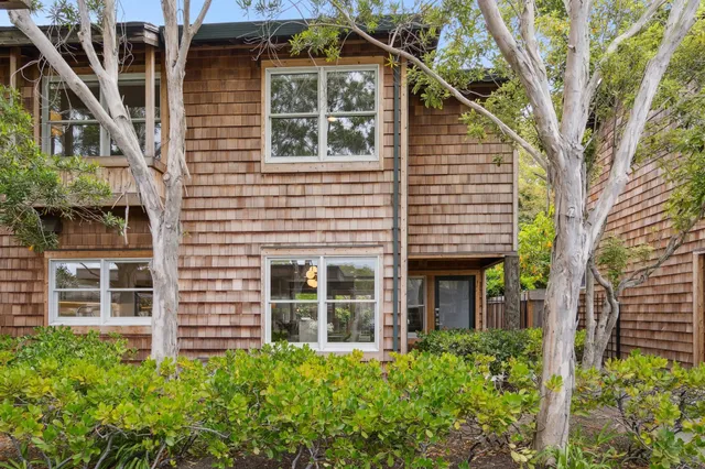 $888,000 | 641 Centre Court, Alameda, CA 94502