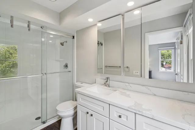 $888,000 | 641 Centre Court, Alameda, CA 94502