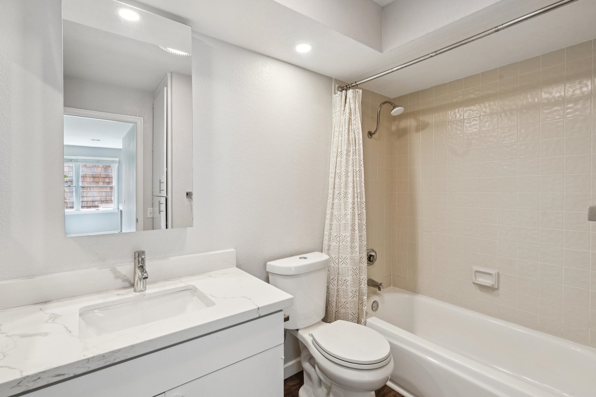 641 Centre Court Alameda, CA 94502 - Photo 20 of 31