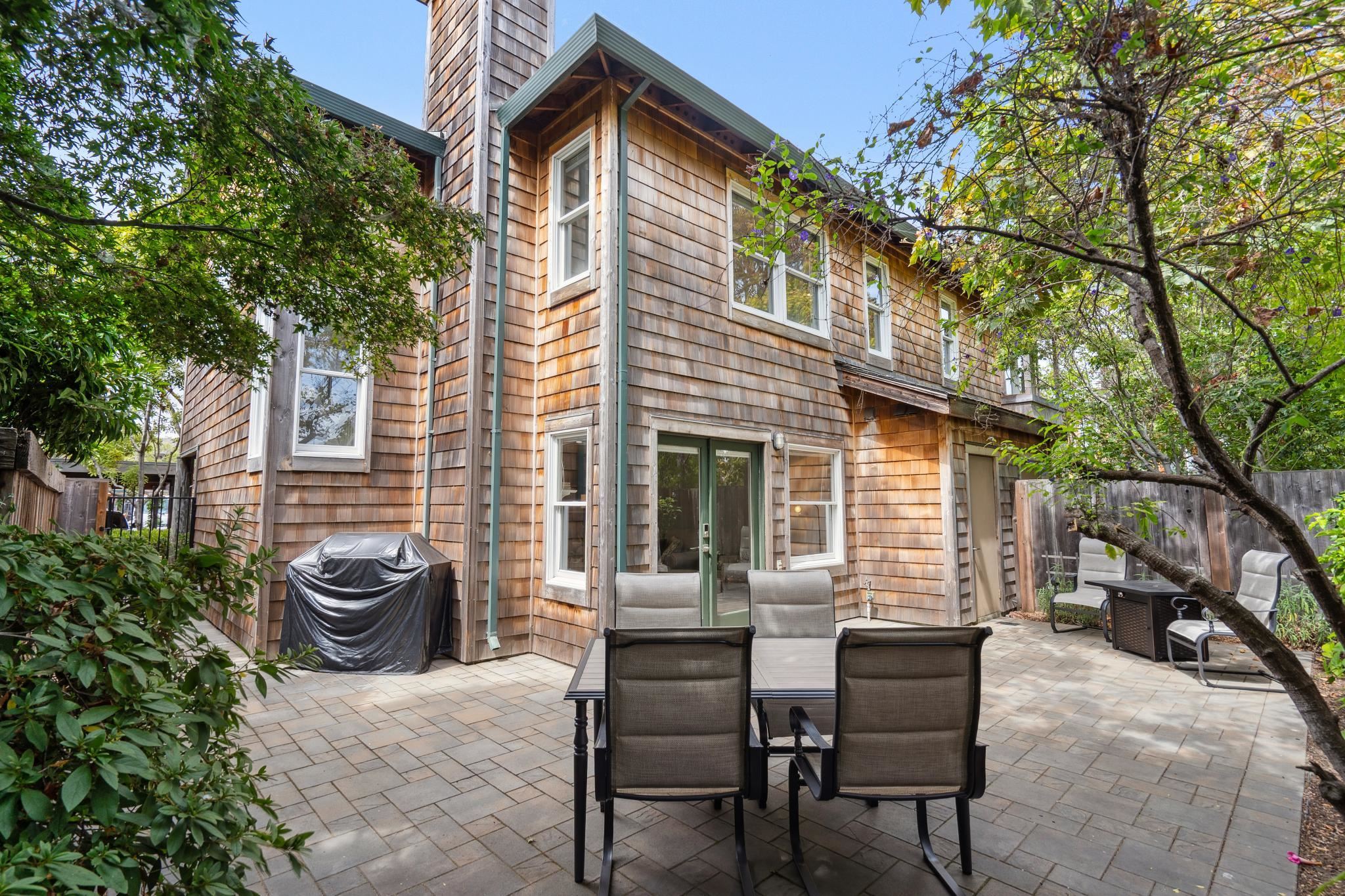 641 Centre Court Alameda, CA 94502 - Photo 27 of 31