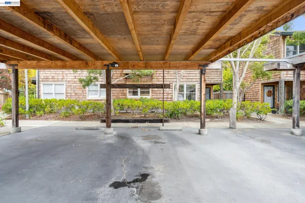 $849,000 | 641 Centre Court, Alameda, CA 94502