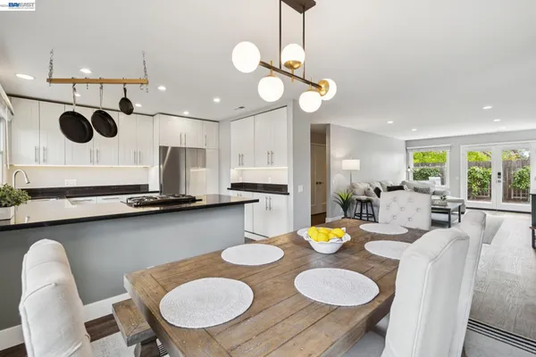 $849,000 | 641 Centre Court, Alameda, CA 94502