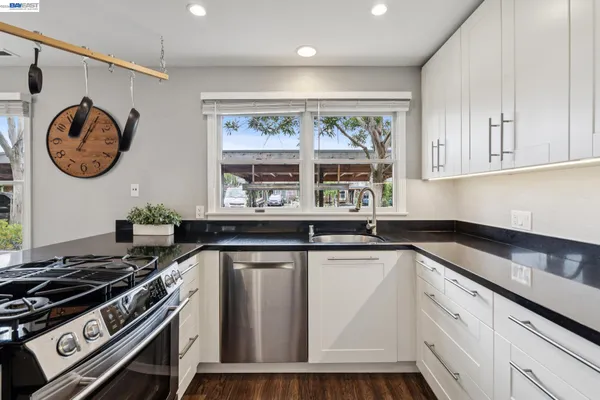 $849,000 | 641 Centre Court, Alameda, CA 94502