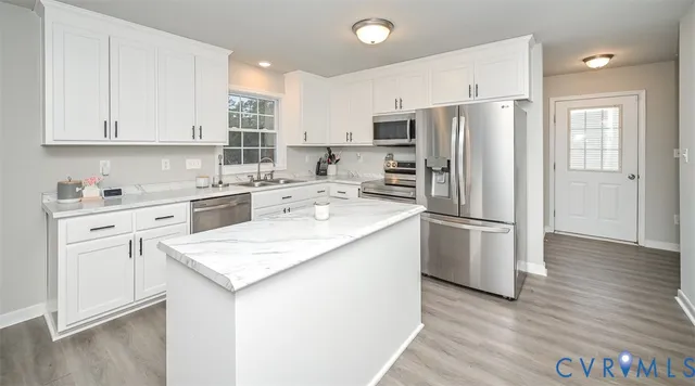 $384,500 | 14124 Laketree Drive, Chester, VA 23831