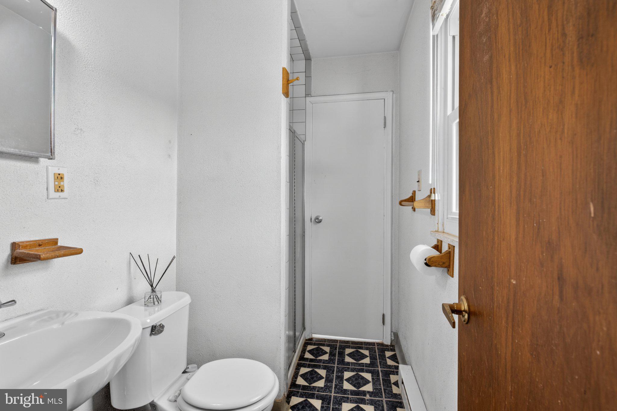 310 Dogtown Road Townsend, DE 19734 - Photo 23 of 43 Charming bathroom with vintage tiles.