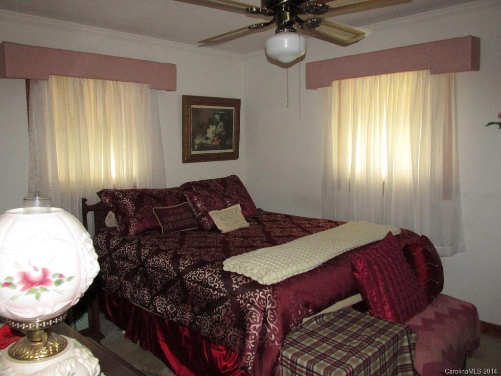 2070 East Ridge Road Salisbury, NC 28144 - Photo 4 of 13 Gallery Image 4