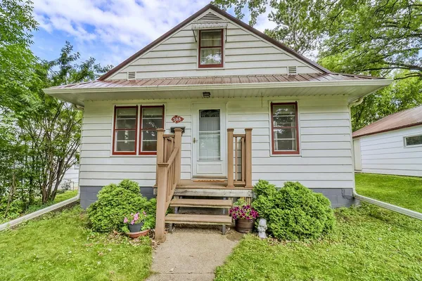 $289,500 | 308 Sherman Street, Detroit Lakes, MN 56501
