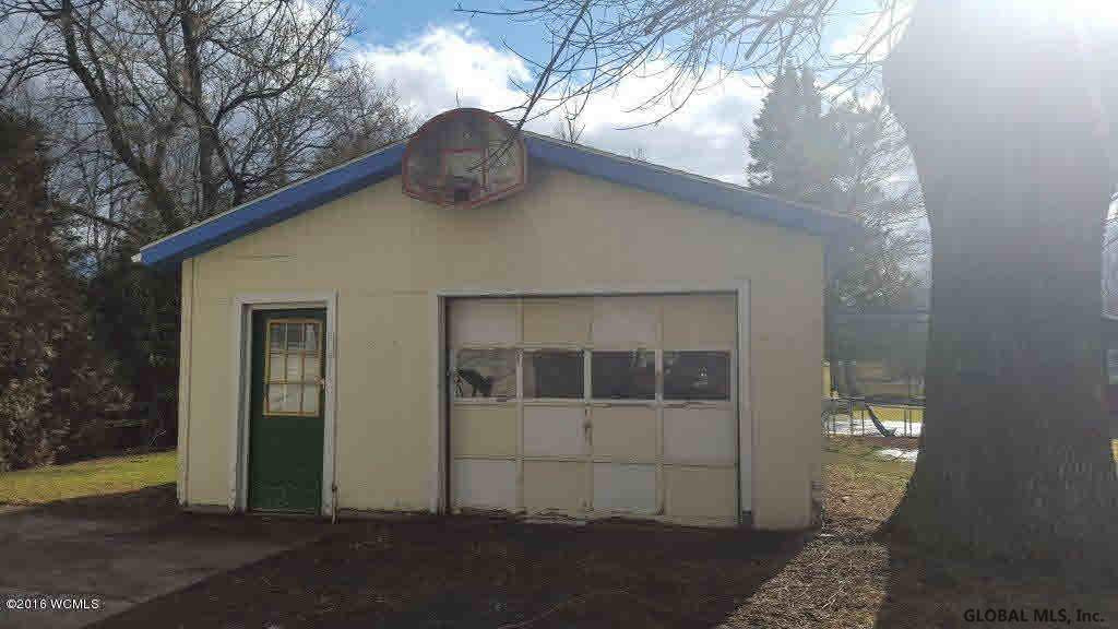 43 Champlain Street Rouses Point, NY 12979 - Photo 9 of 12 Photo 9