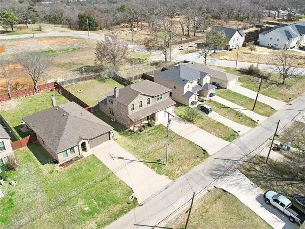 a view of yard with ocean view