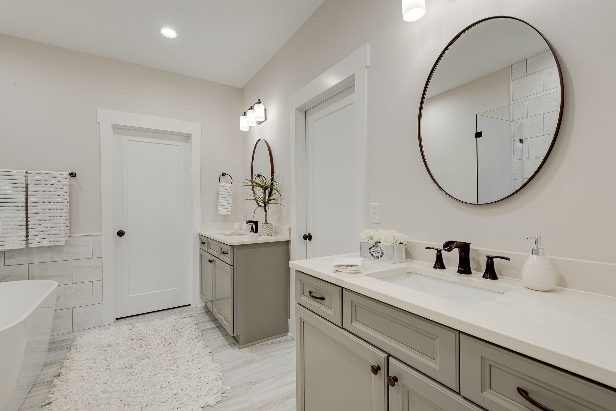 204 Stephen Street Dickson, TN 37055 - Photo 20 of 29 a bathroom with a sink and a mirror