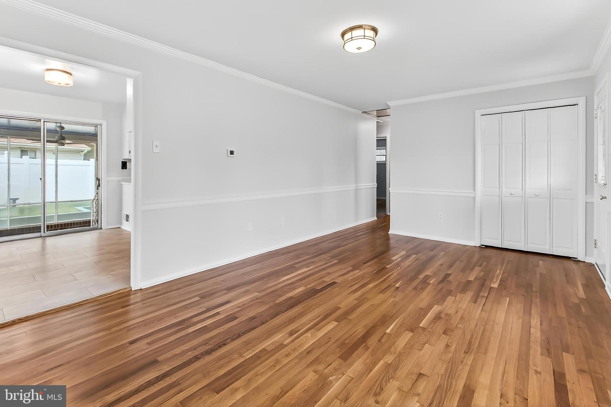 6824 Constance Drive Springfield, VA 22150 - Photo 17 of 67 Spacious living room