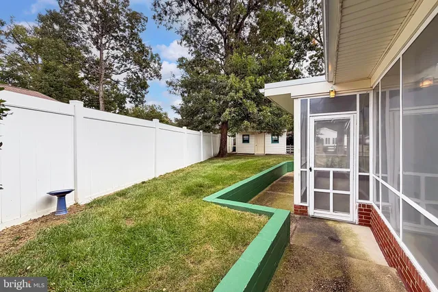 $770,000 | 6824 Constance Drive, Springfield, VA 22150