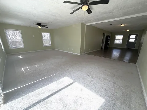 $99,000 | 950 East Main Street, Breckenridge, MO 64625