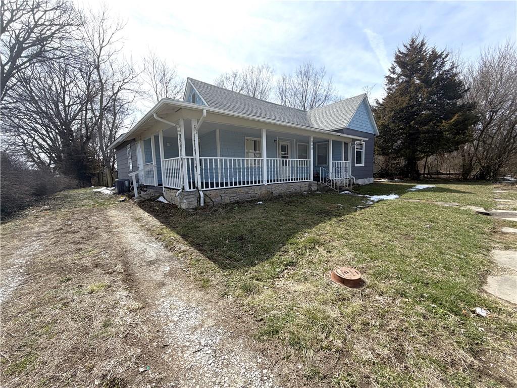 950 East Main Street Breckenridge, MO 64625 - Photo 3 of 36