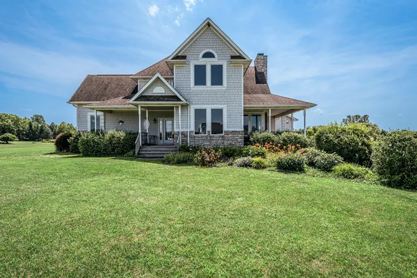 $625,000 | 10078 North Halstead Drive, La Porte, IN 46350