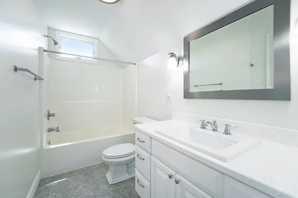 $625,000 | 10078 North Halstead Drive, La Porte, IN 46350