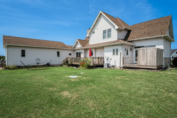 $625,000 | 10078 North Halstead Drive, La Porte, IN 46350