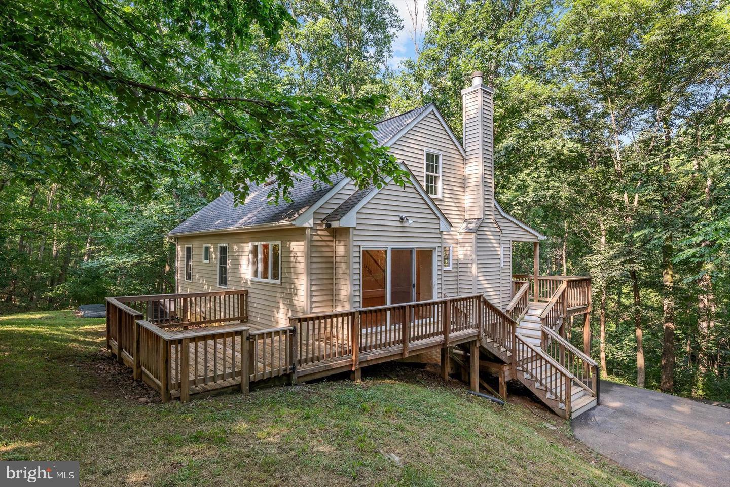 175 Easy Hollow Road Front Royal, VA 22630 - Photo 2 of 28 Tucked away in nature