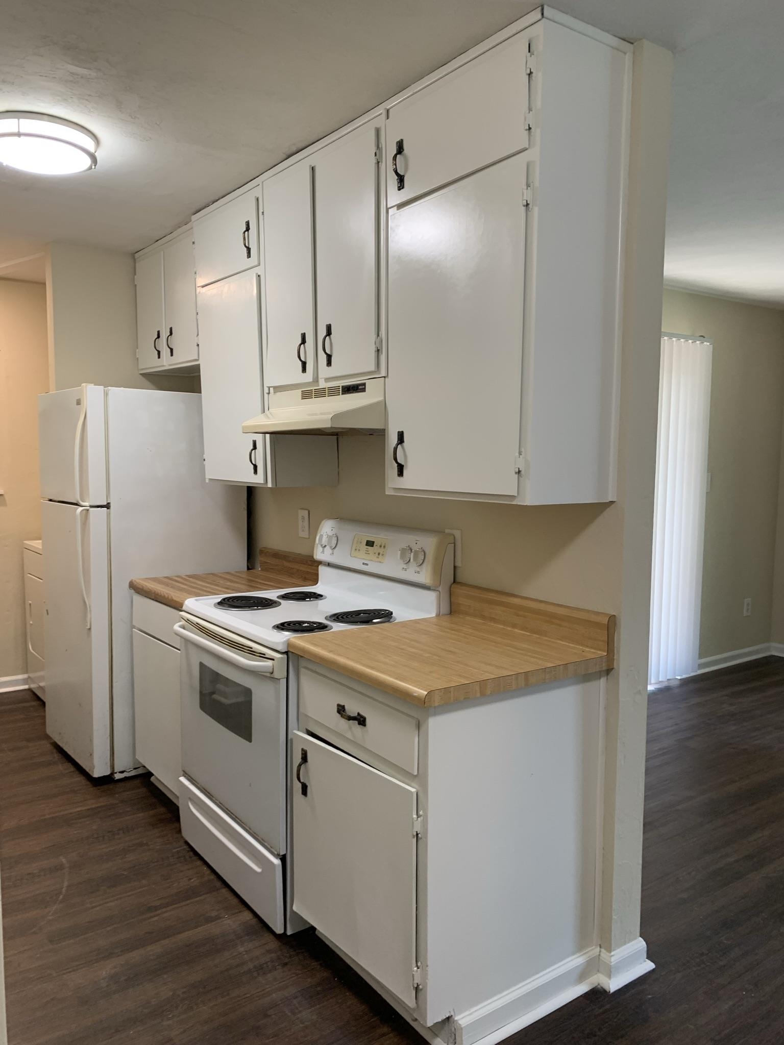 3207 Jim Lee Road, Unit D Tallahassee, FL 32301 - Photo 4 of 14