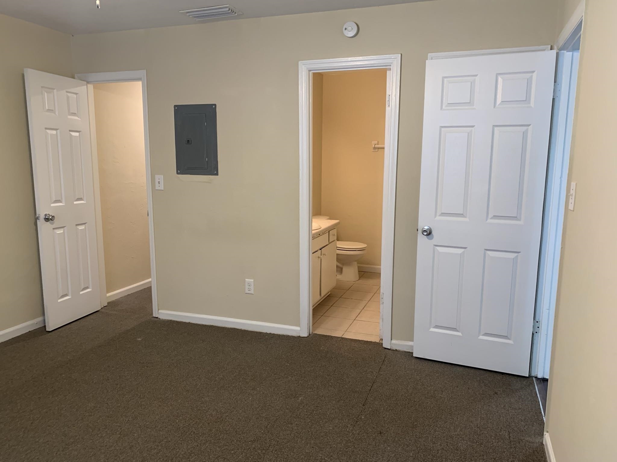 3207 Jim Lee Road, Unit D Tallahassee, FL 32301 - Photo 6 of 14