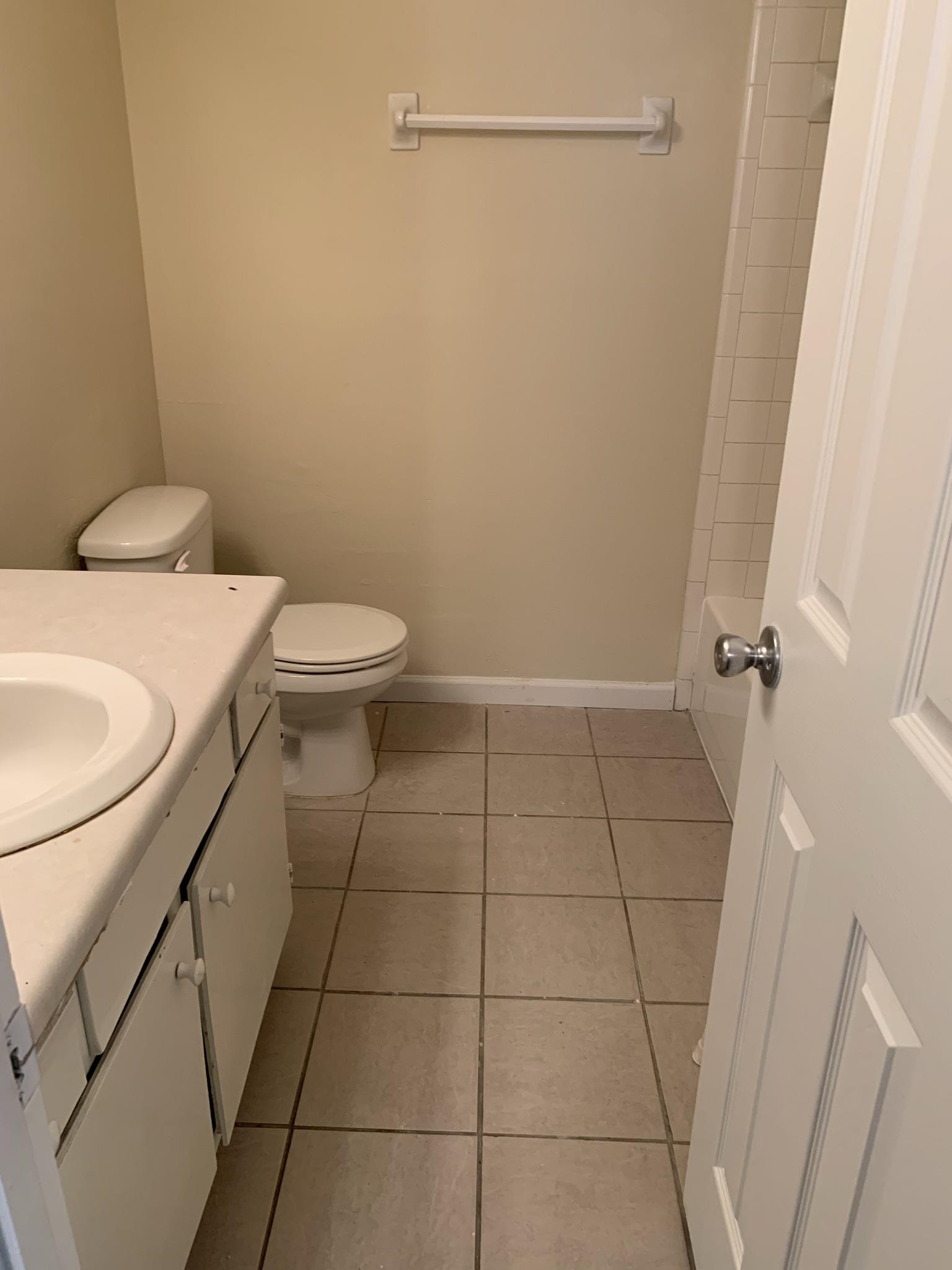 3207 Jim Lee Road, Unit D Tallahassee, FL 32301 - Photo 7 of 14