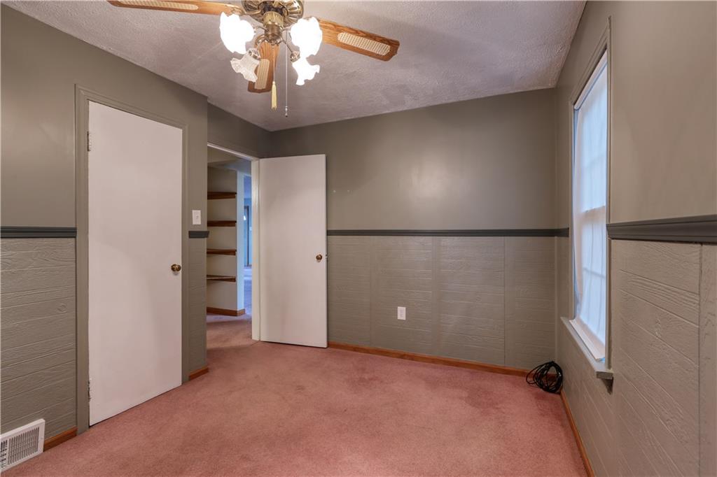 1215 Blaine Road Monaca, PA 15061 - Photo 15 of 44 Gallery Image 15