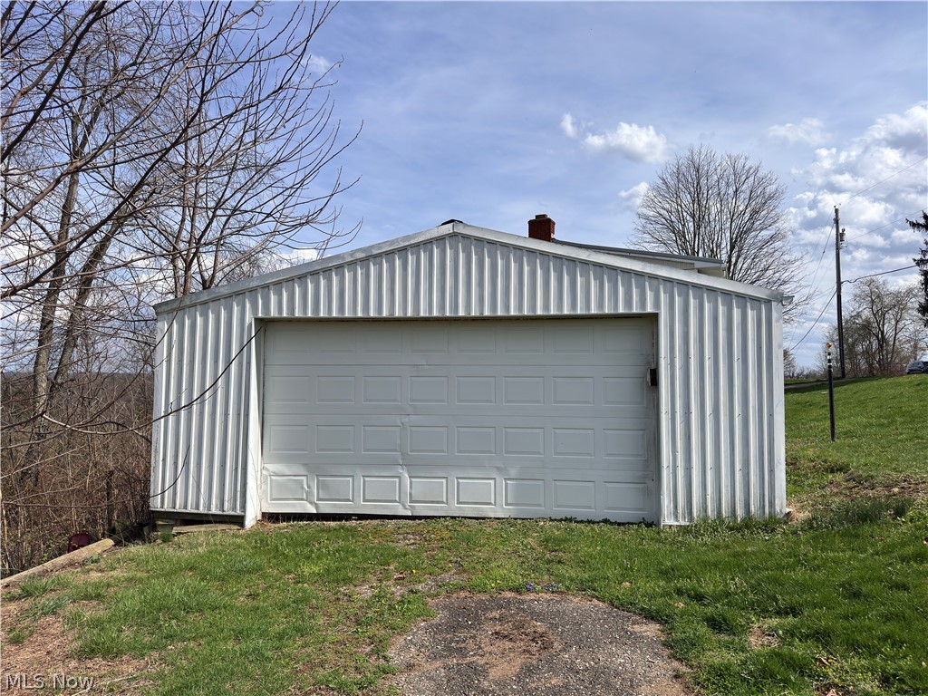 60945 Sandy Ridge Road Barnesville, OH 43713 - Photo 8 of 26