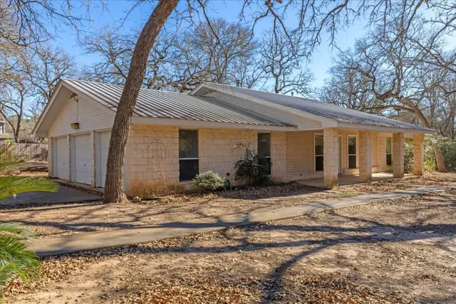 $360,000 | 271 Akaloa Drive, Bastrop, TX 78602