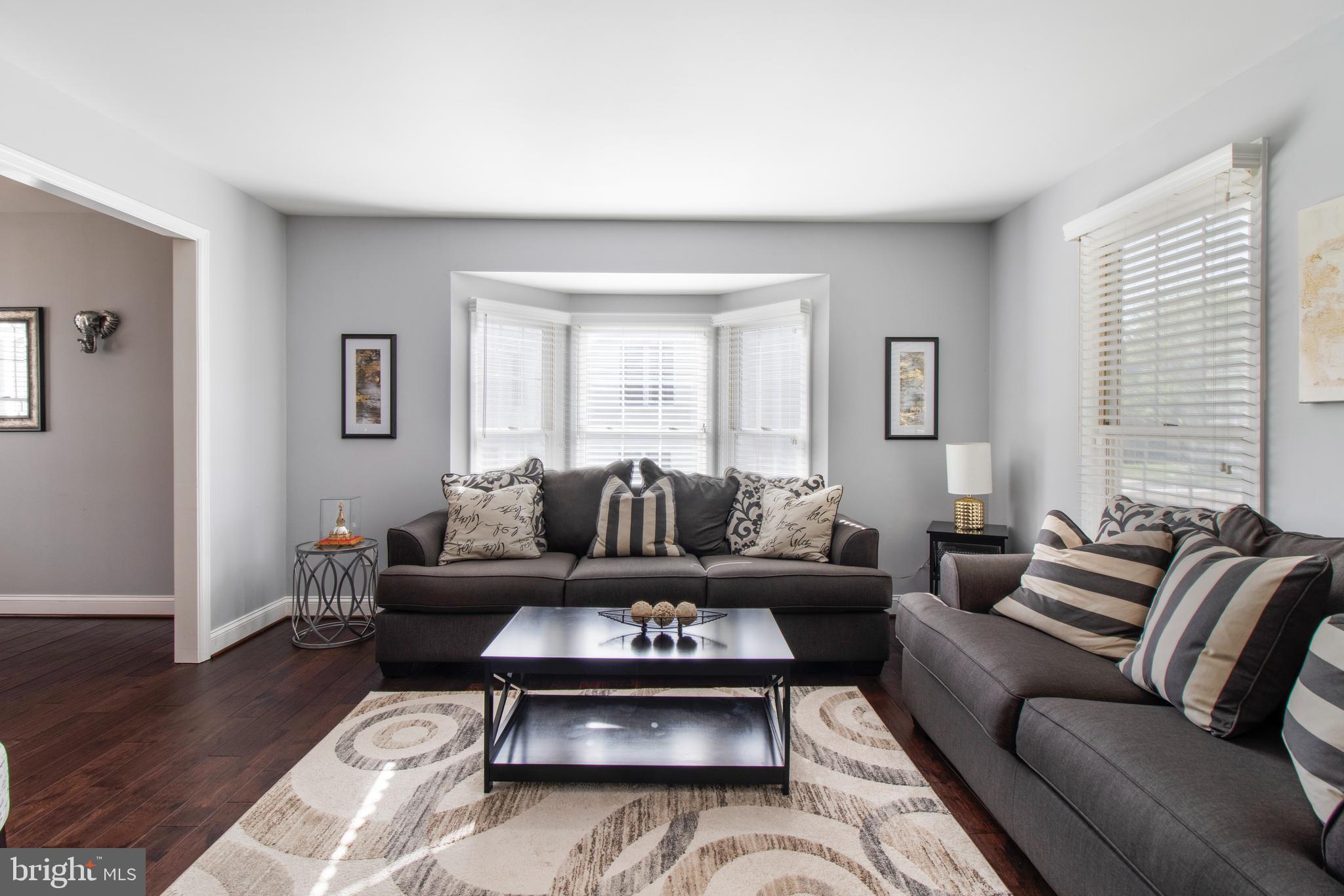 12563 Rock Ridge Road Herndon, VA 20170 - Photo 5 of 42 Gallery Image 5