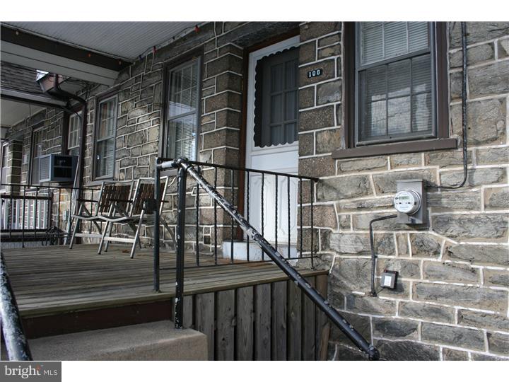 106 Glendale Road Upper Darby, PA 19082 - Photo 4 of 23 Porch