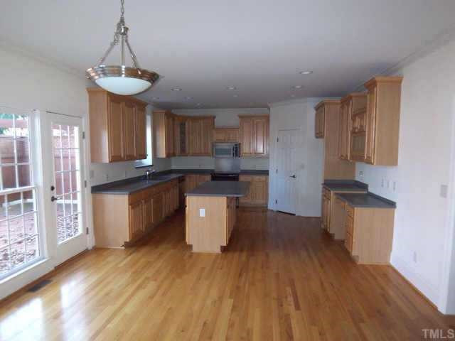 7904 Ridge Pointe Lane Raleigh, NC 27615 - Photo 2 of 11 Large eat in kitchen with lots of counter space. Other