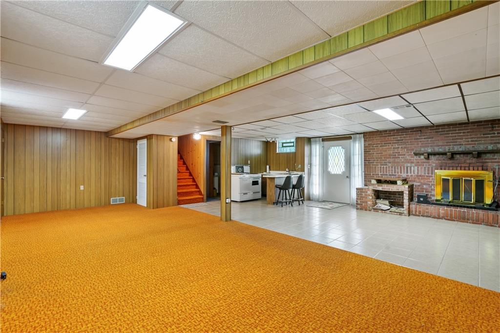 446 Aten Road Coraopolis, PA 15108 - Photo 17 of 36 Gallery Image 17