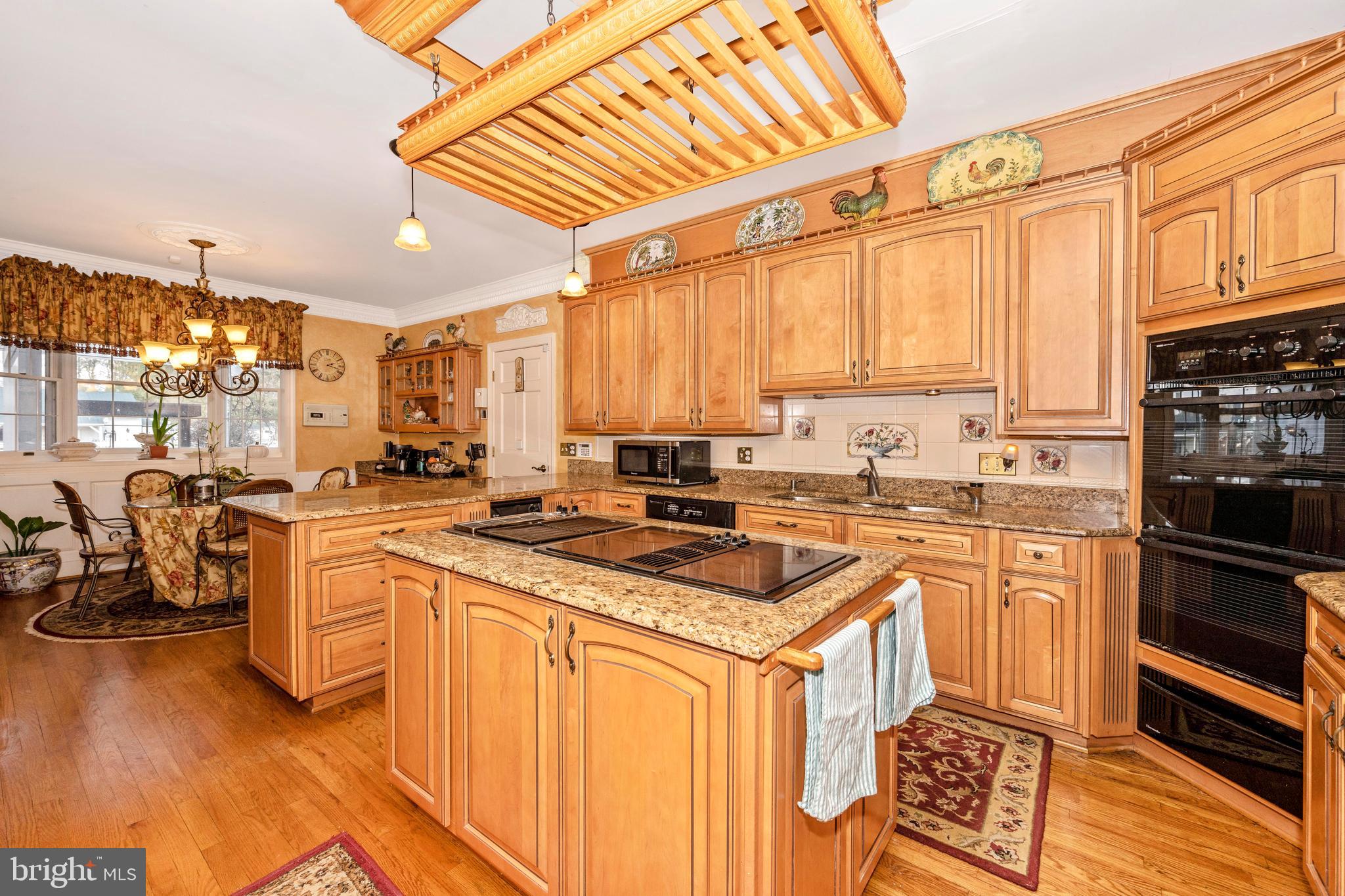 4309 Sundown Road Gaithersburg, MD 20882 - Photo 9 of 88 Gallery Image 9