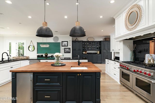 $4,749,500 | 6113 East Calle Del Norte, Scottsdale, AZ 85251