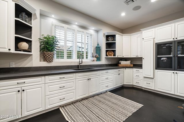 $4,749,500 | 6113 East Calle Del Norte, Scottsdale, AZ 85251