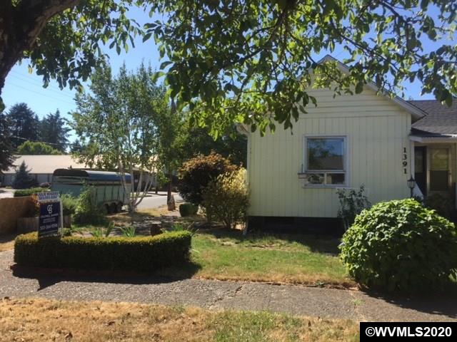1391 Southwest Ellis Street Dallas, OR 97338 - Photo 3 of 22 Gallery Image 3