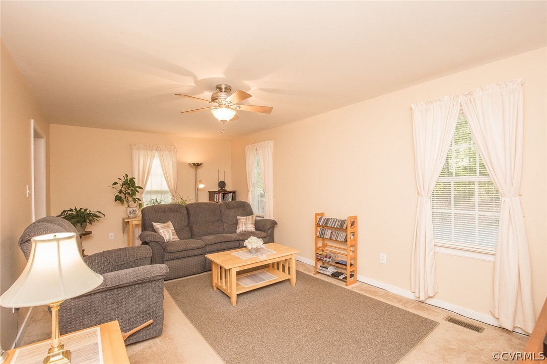 275 Spring Woods Road Montpelier, VA 23192 - Photo 8 of 26 Spacious family room / den