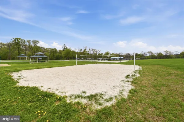 $425,000 | 697 Rivanna Run, Falling Waters, WV 25419