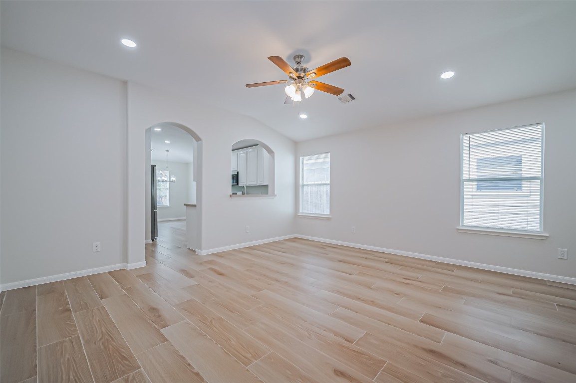 11615 Standing Pine Lane Tomball, TX 77375 - Photo 13 of 48