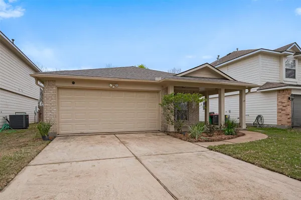 $1,900 | 11615 Standing Pine Lane, Tomball, TX 77375