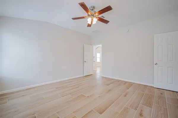 $1,900 | 11615 Standing Pine Lane, Tomball, TX 77375