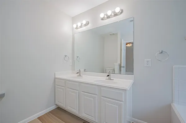 $1,900 | 11615 Standing Pine Lane, Tomball, TX 77375