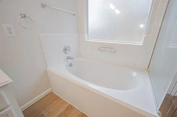 $1,900 | 11615 Standing Pine Lane, Tomball, TX 77375