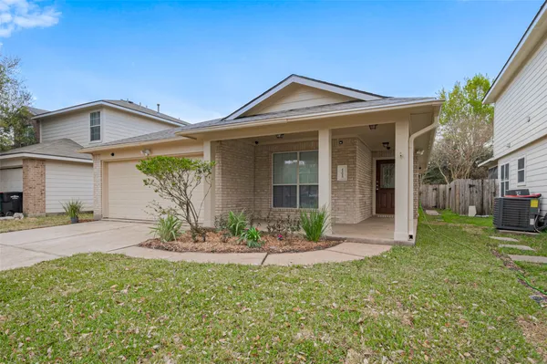 $1,900 | 11615 Standing Pine Lane, Tomball, TX 77375